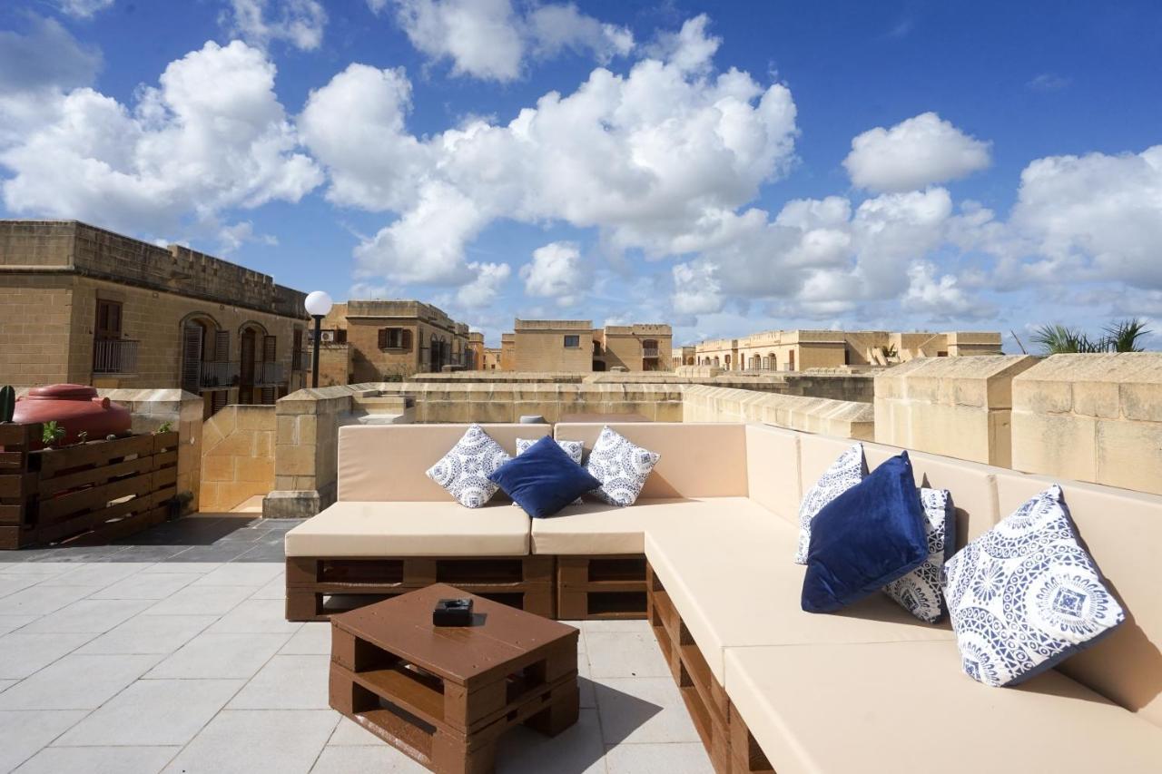 Getawaynpetto Private Duplex Maisonette With Jacuzzi Hot Tub Mgarr Ngoại thất bức ảnh